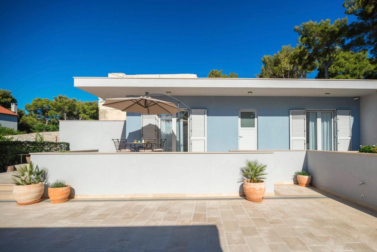 Beach Residences Caroline Hvar Town Exterior photo